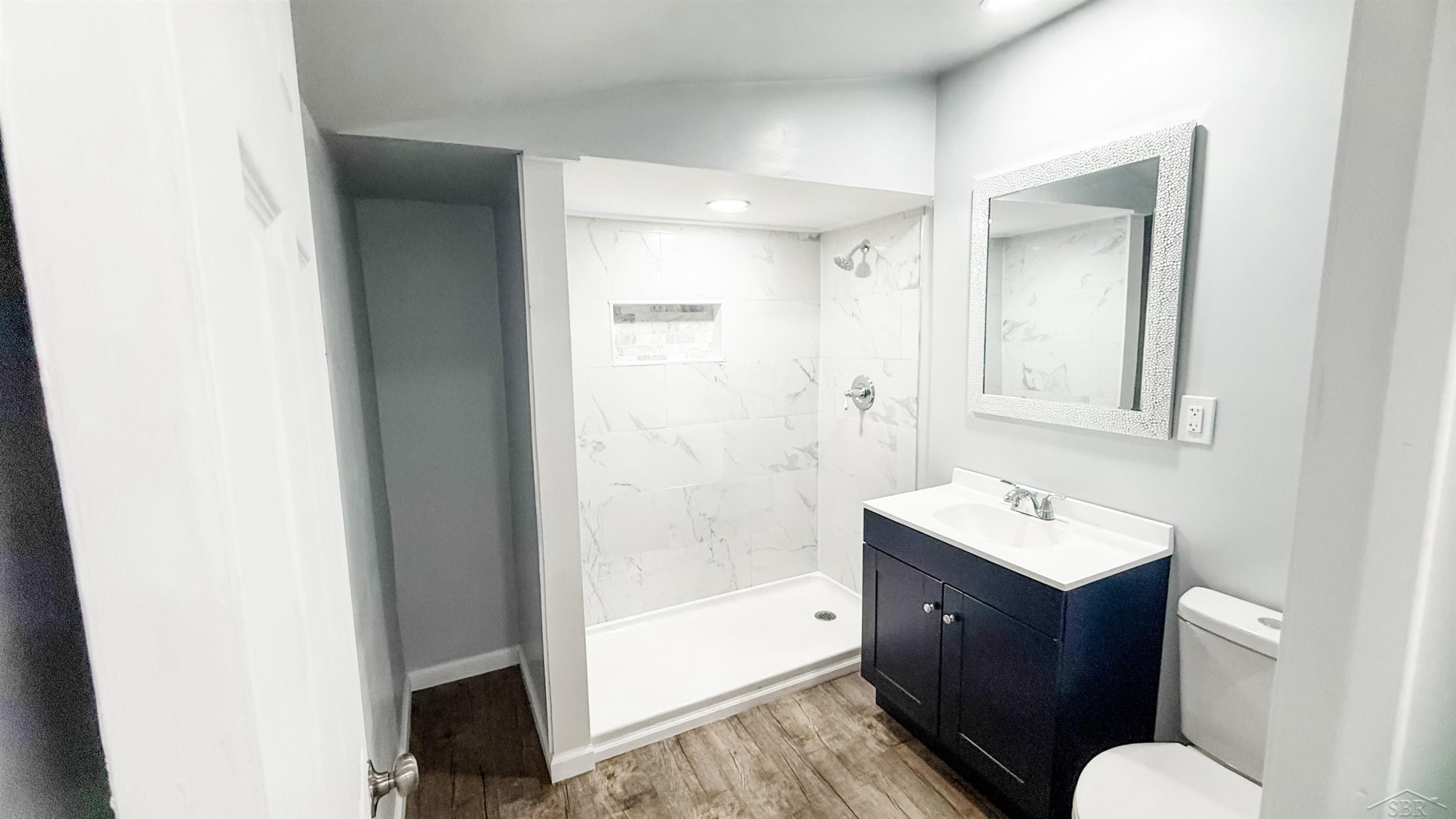 204 Elm Street, Bay City, MI 48706 — Photo 11