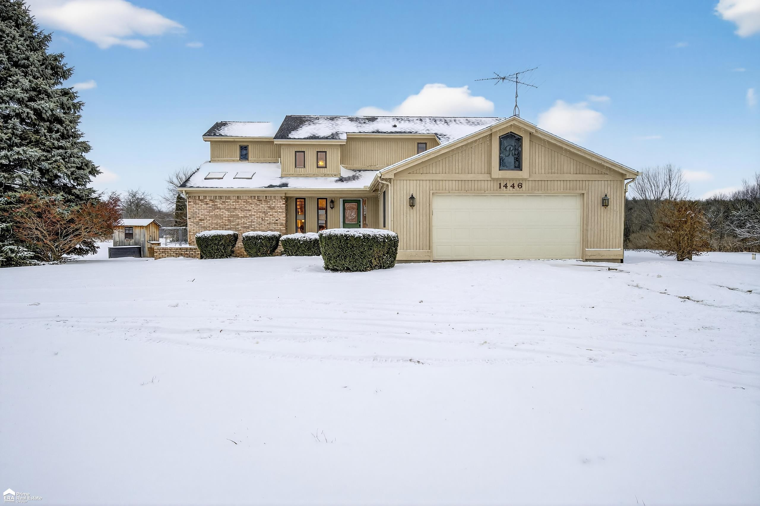 1446 Van Vleet Road, Flushing, MI 48433 — front exterior