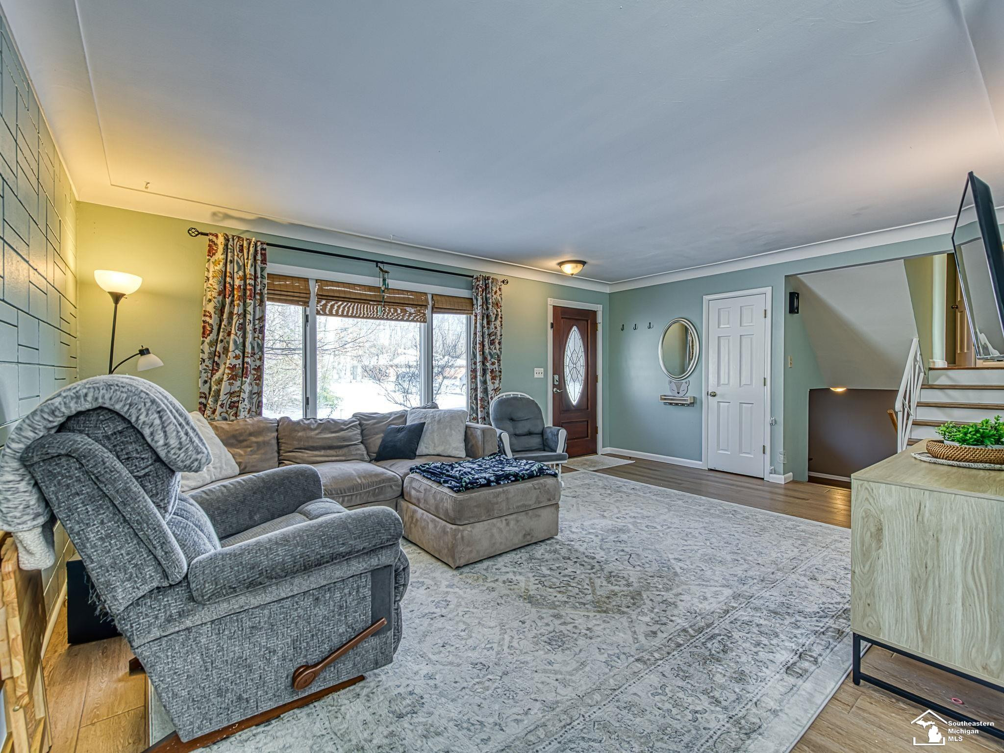 3447 Woodmont Drive, Lambertville, MI 48144 — Photo 6
