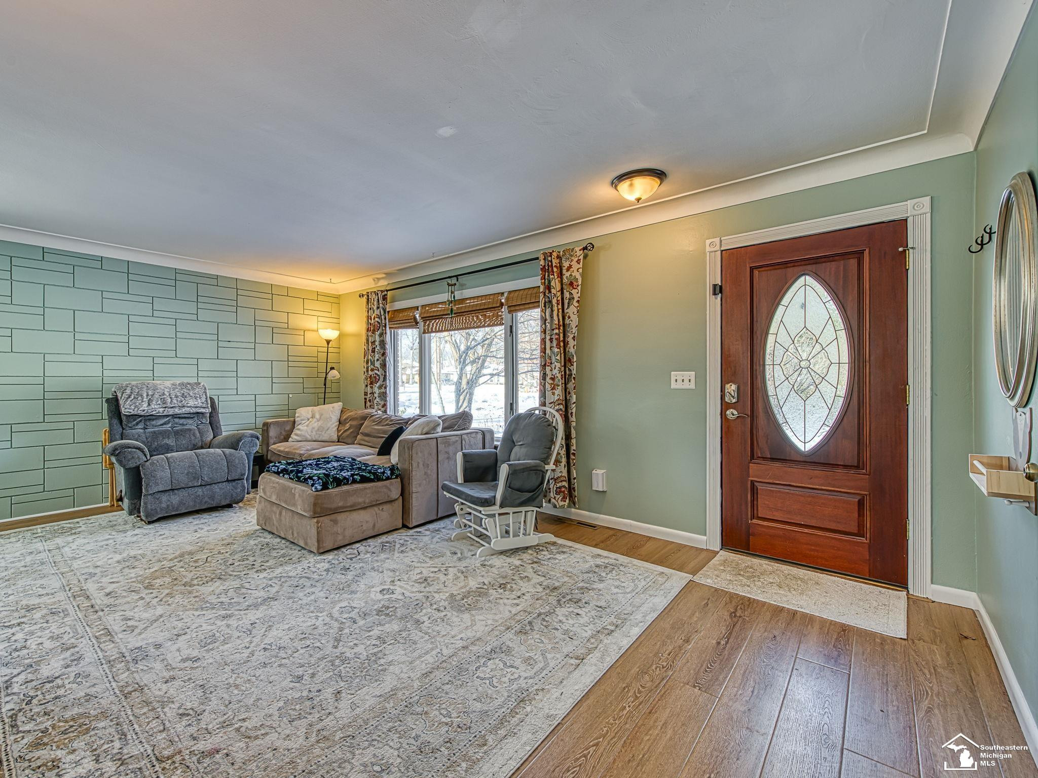 3447 Woodmont Drive, Lambertville, MI 48144 — Photo 7