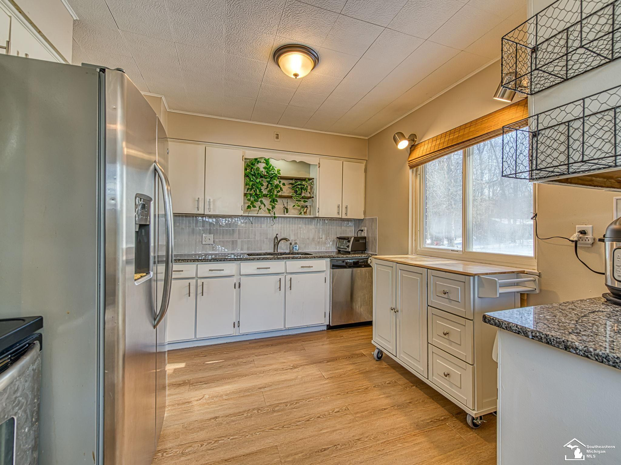 3447 Woodmont Drive, Lambertville, MI 48144 — Photo 10
