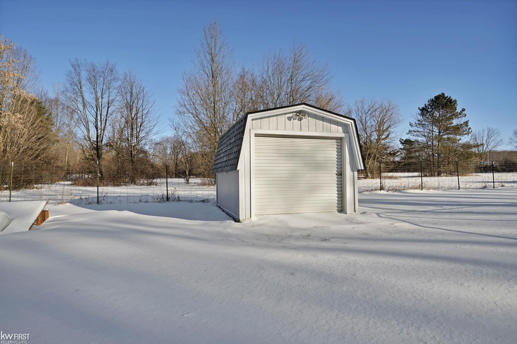 6465 E Frances Road, Mount Morris, MI 48458 — Photo 23