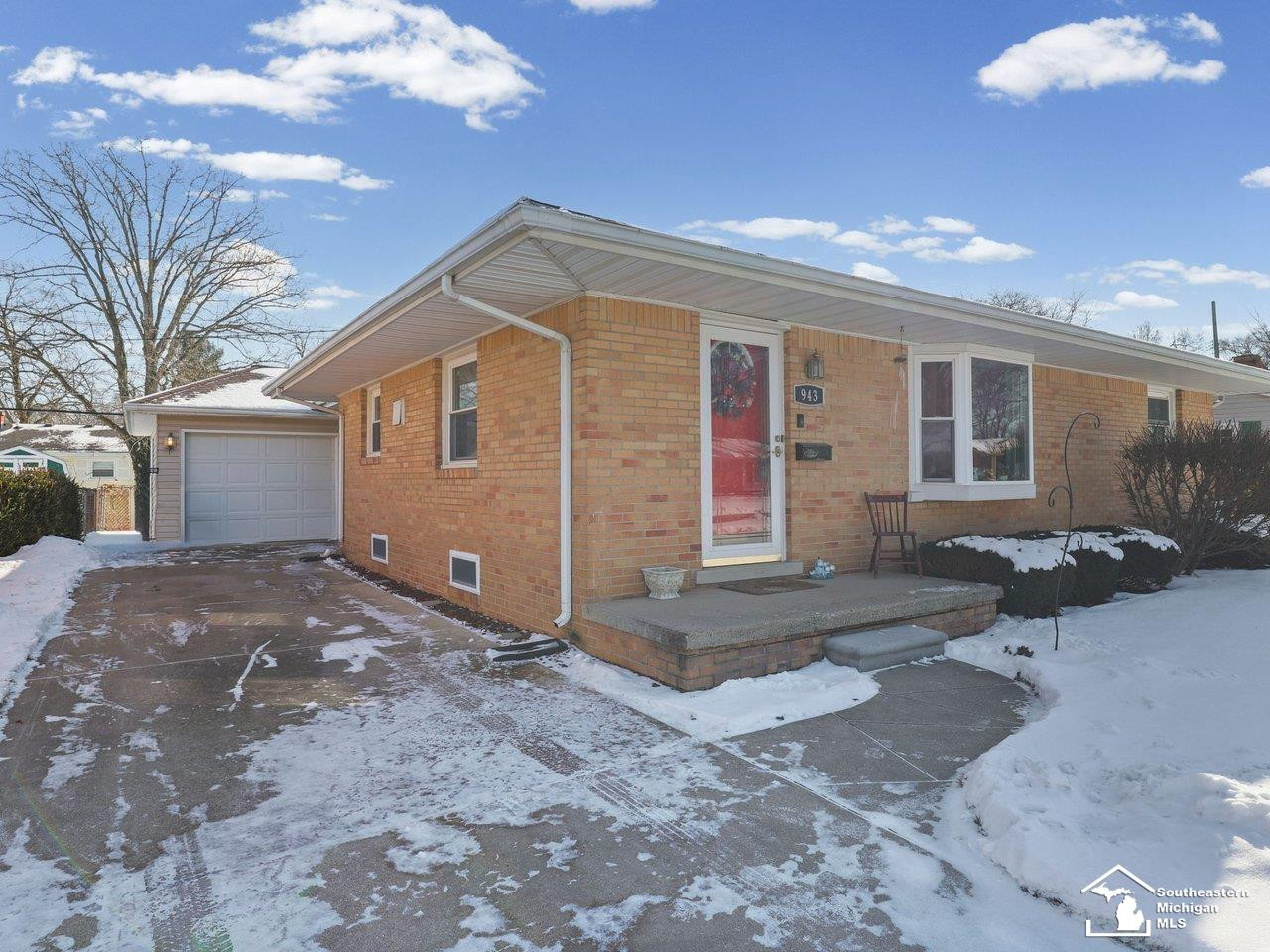 943 Western Avenue, Monroe, MI 48161 — Photo 2