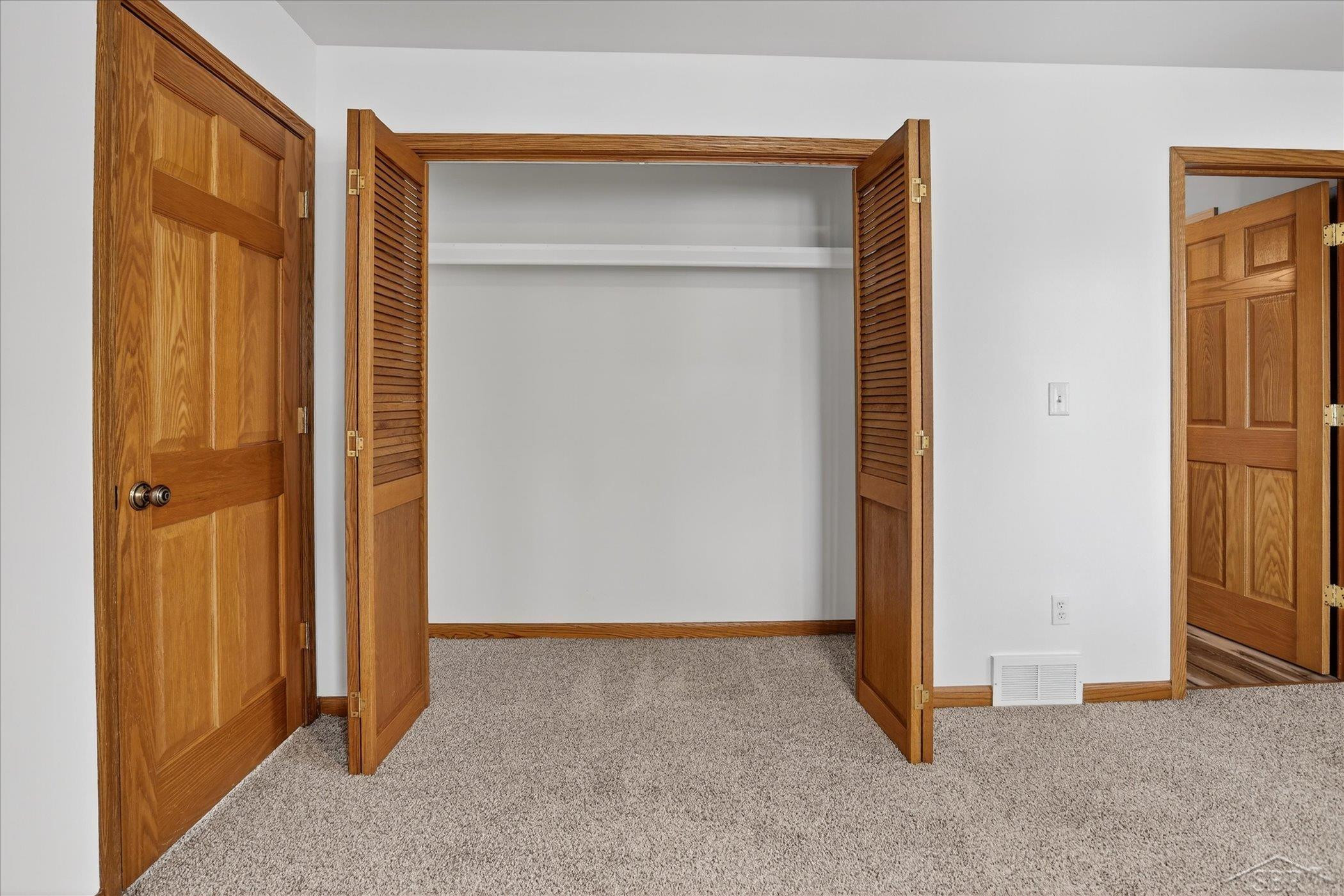 2314 S Huron Road, Kawkawlin, MI 48631 — Photo 28