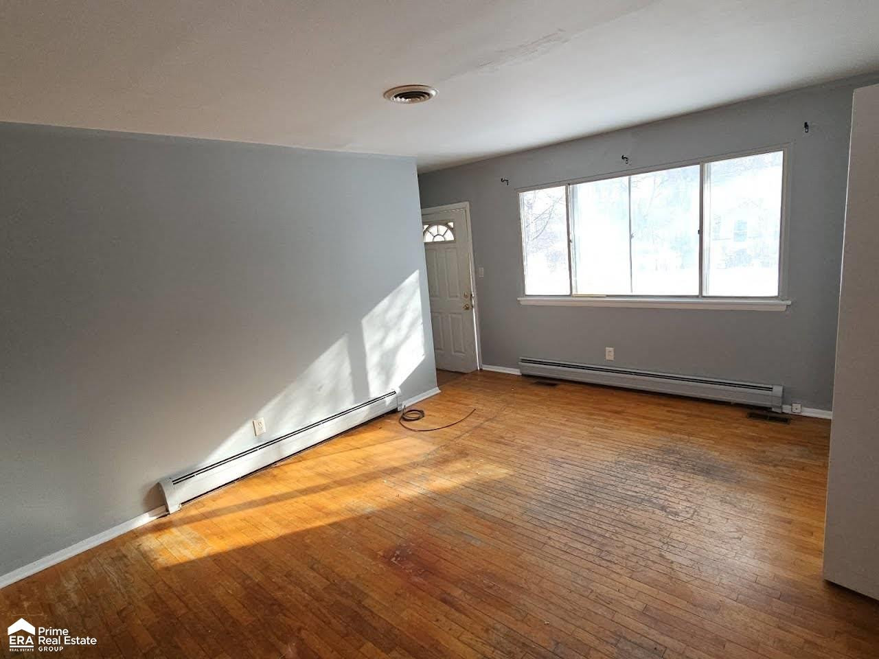 1151 E Cornell Avenue, Flint, MI 48505 — Photo 3