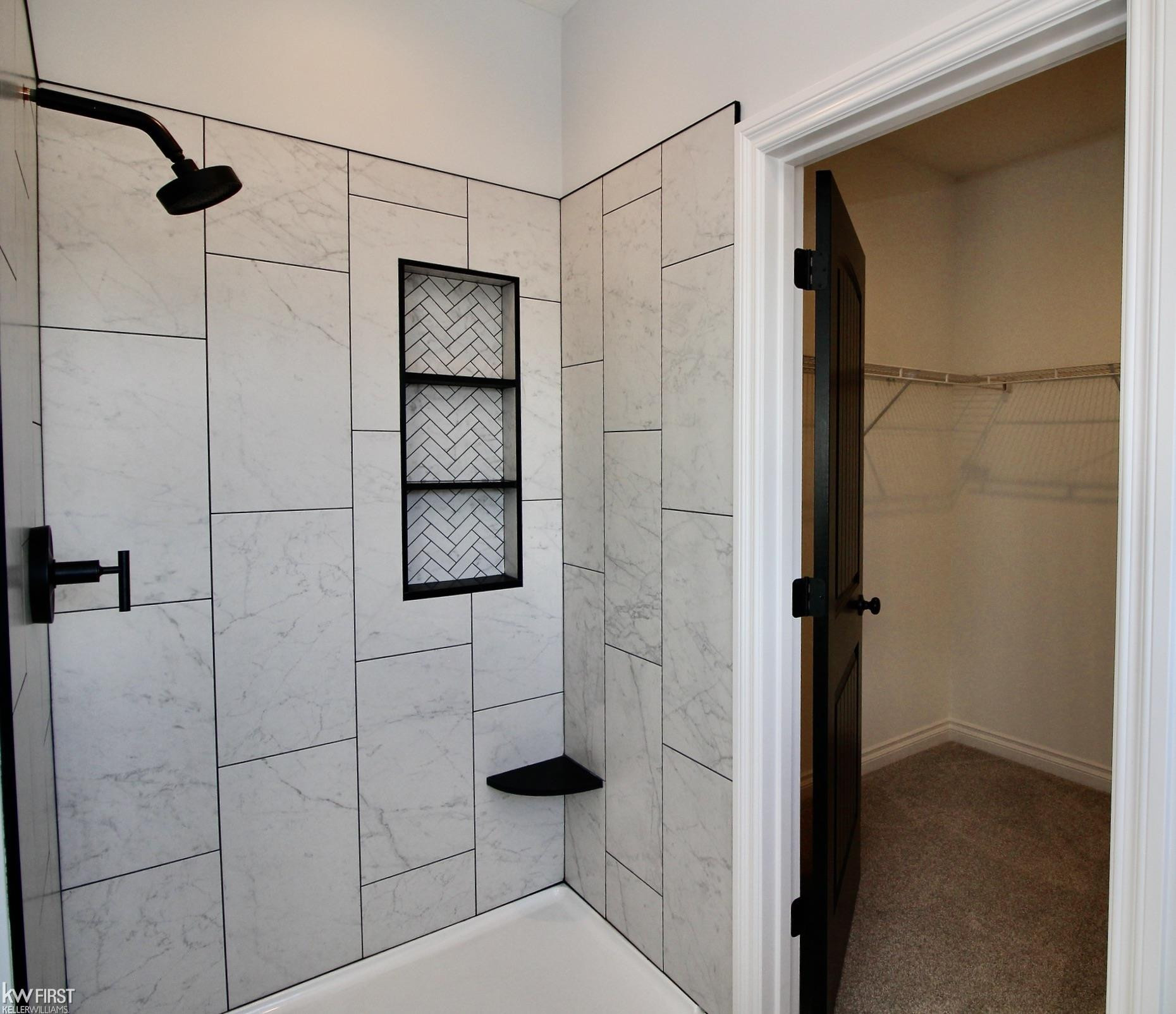 5382 Spring Meadows Way, 53, Linden, MI 48451 — Photo 9