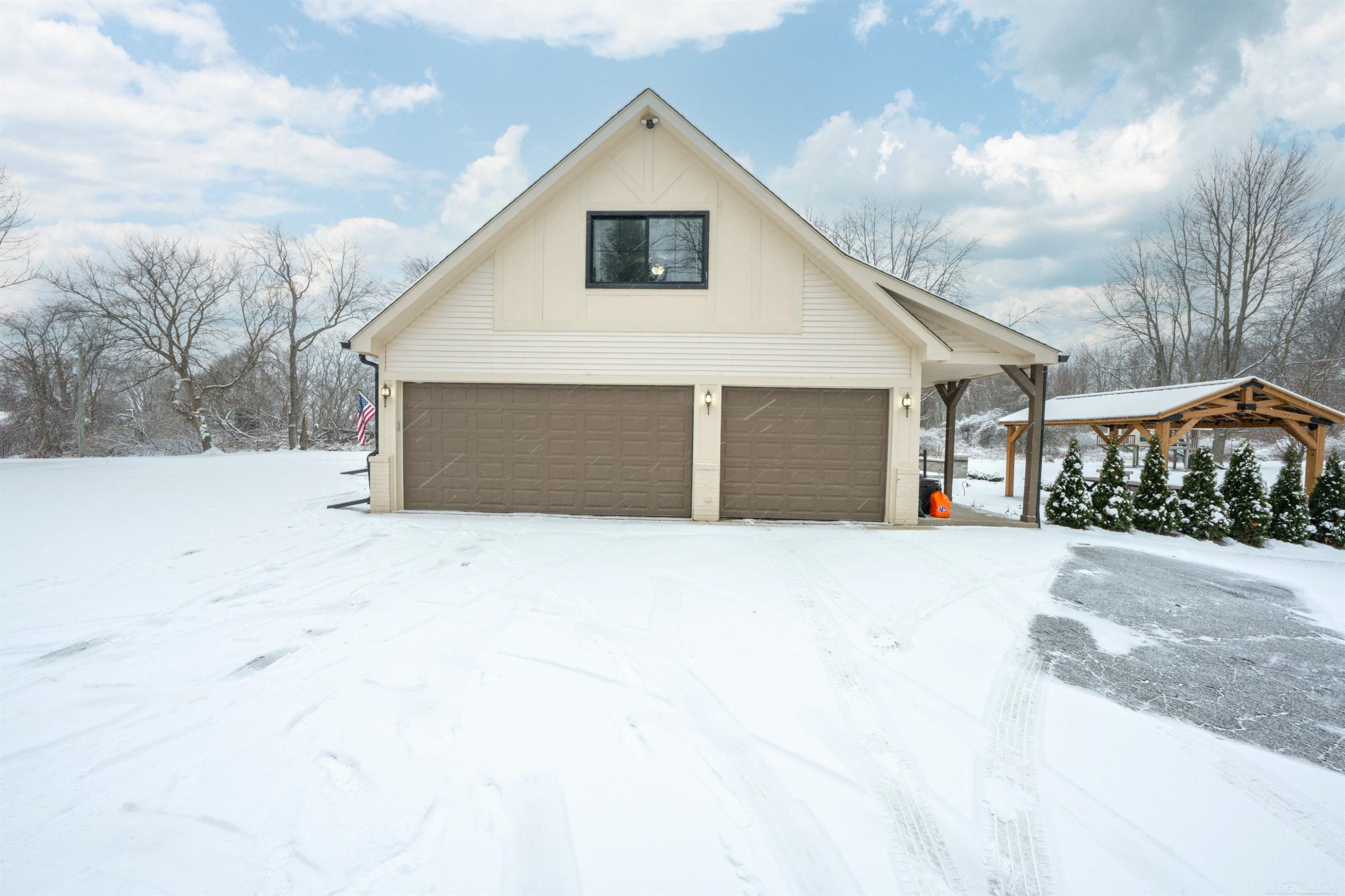 70353 Fisher Road, MI 48065 — Photo 54