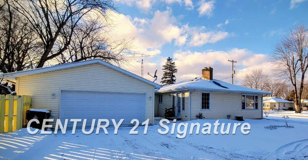 616 Sunnyside Drive, Chesaning, MI 48616 — Photo 3