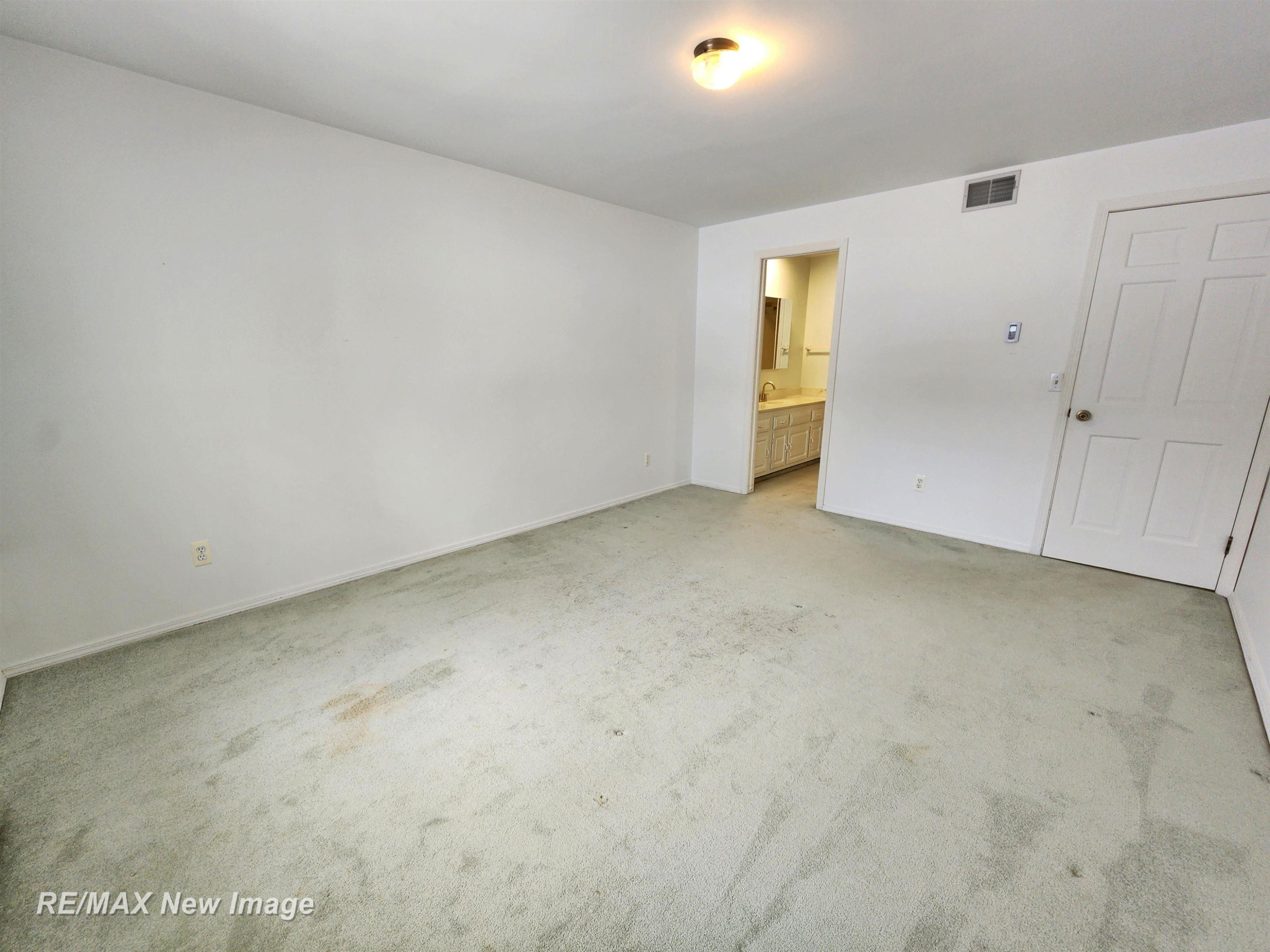 719 Kennely Road, E-75, Saginaw, MI 48609 — Photo 19