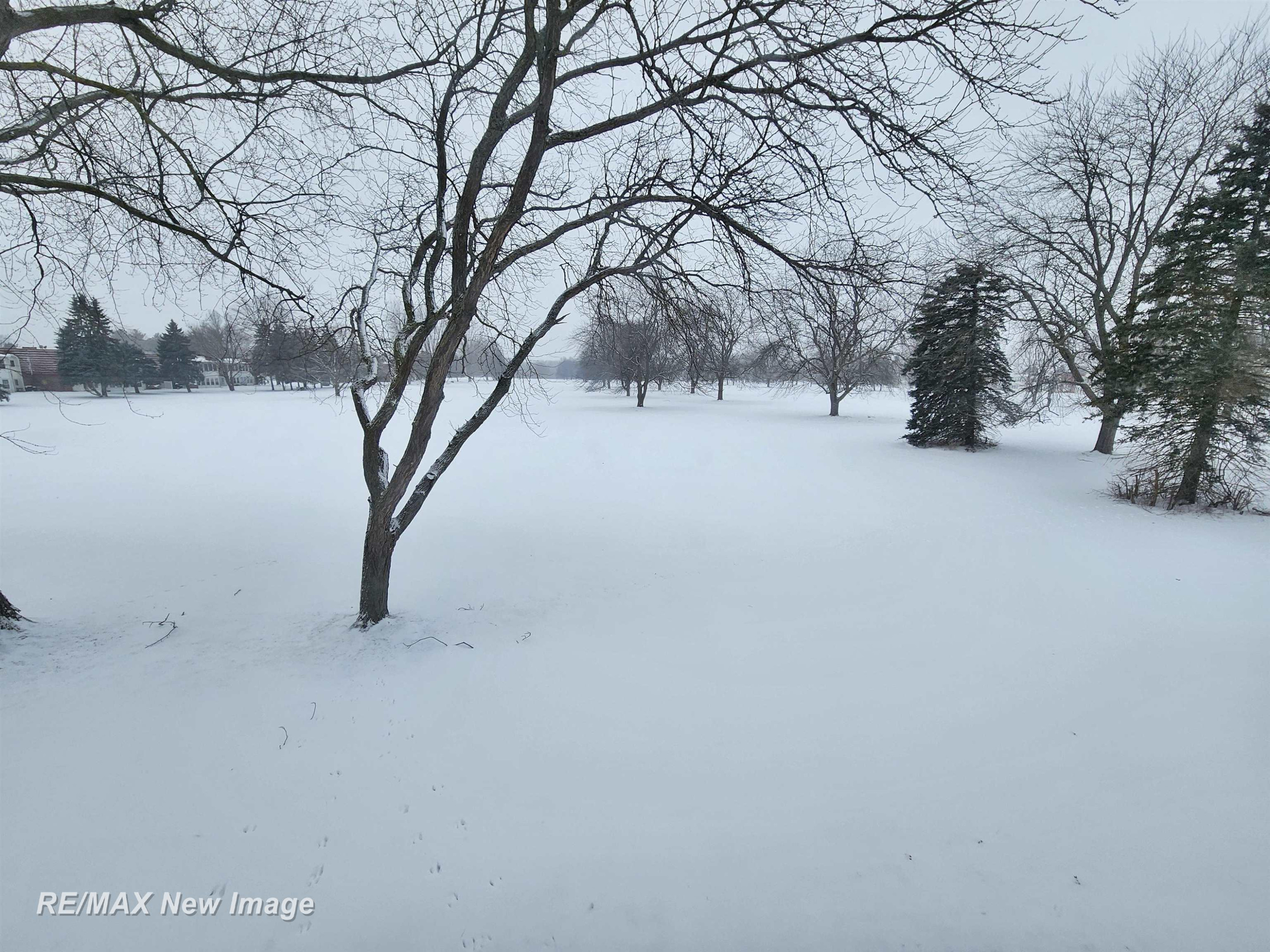 719 Kennely Road, E-75, Saginaw, MI 48609 — Photo 34