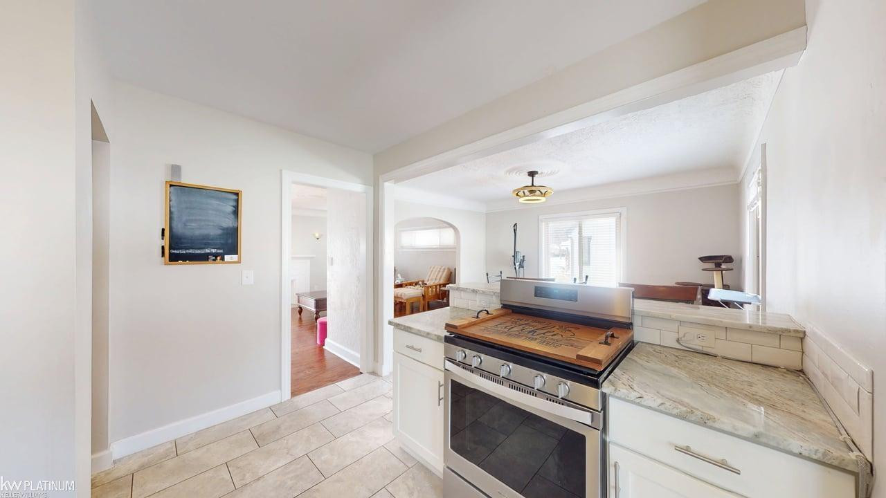 7535 Henry Street, Center Line, MI 48015 — Photo 17