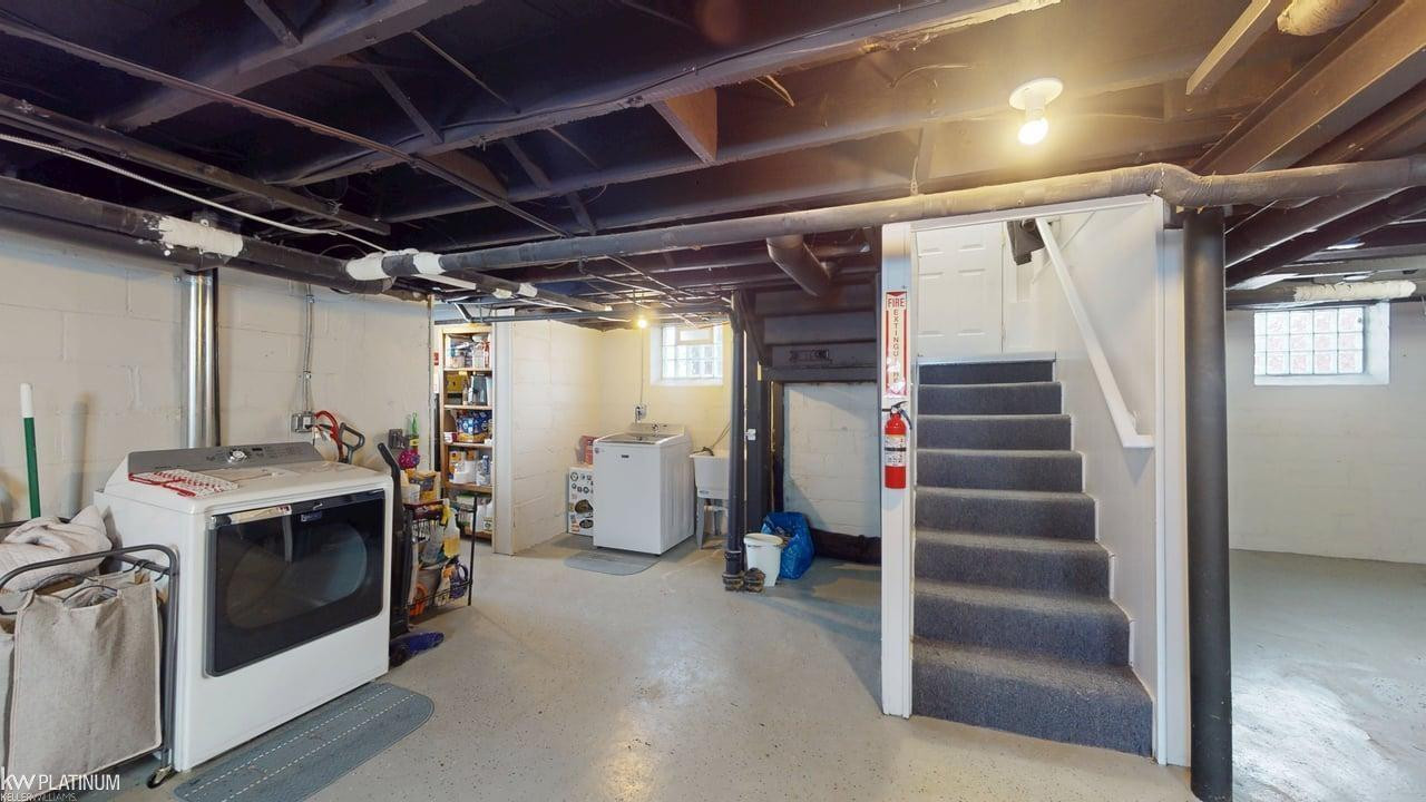 7535 Henry Street, Center Line, MI 48015 — Photo 31