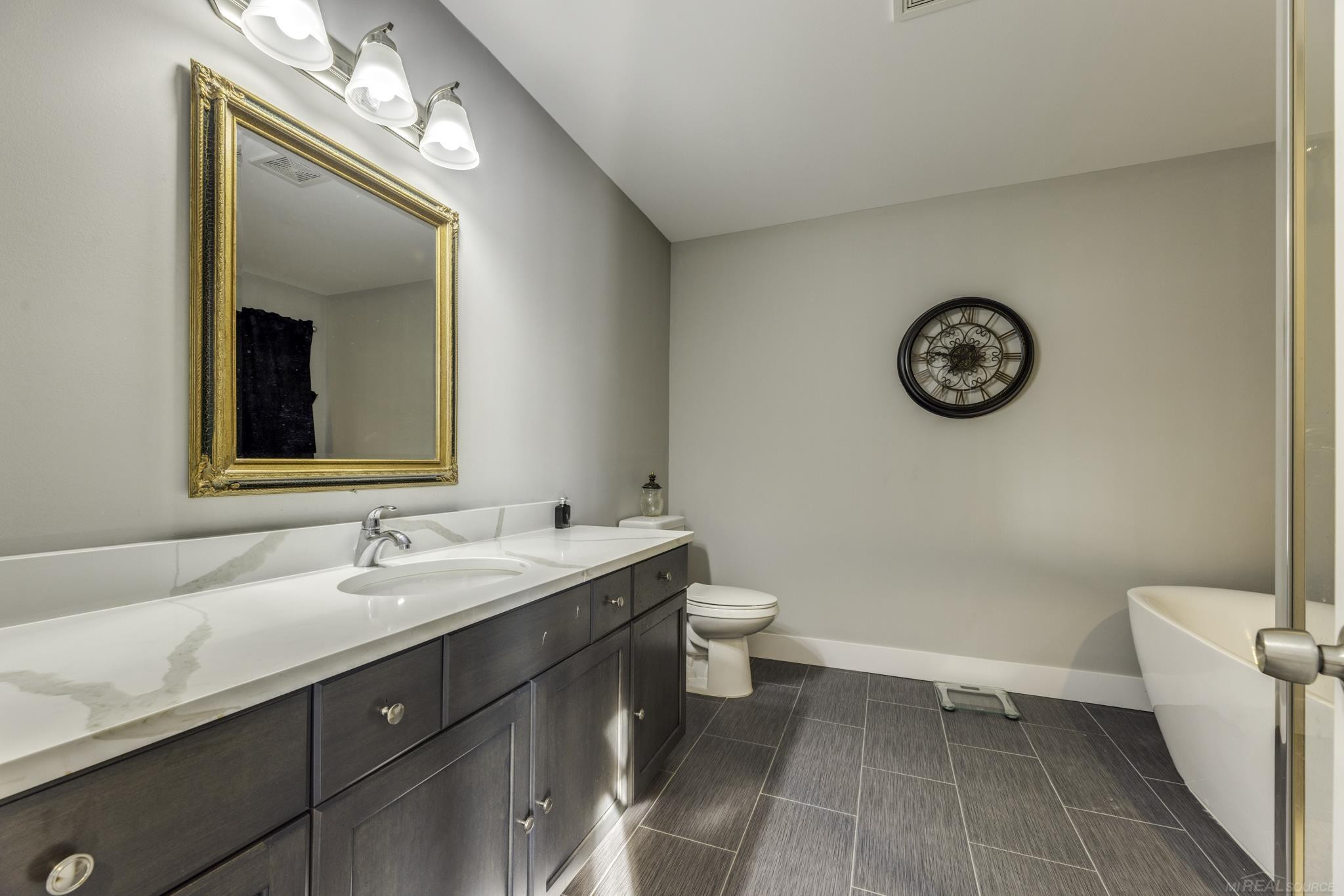 4475 River Road, MI — Photo 21