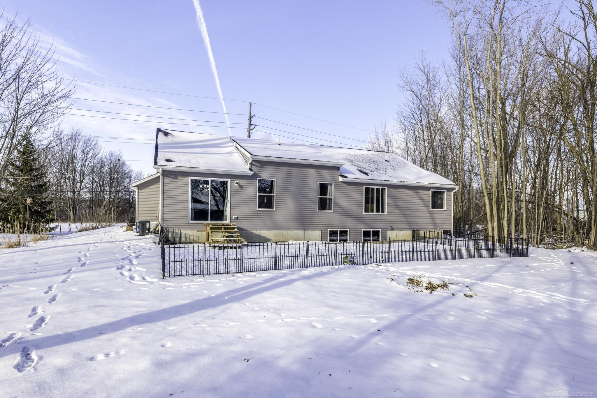 4475 River Road, MI — Photo 33