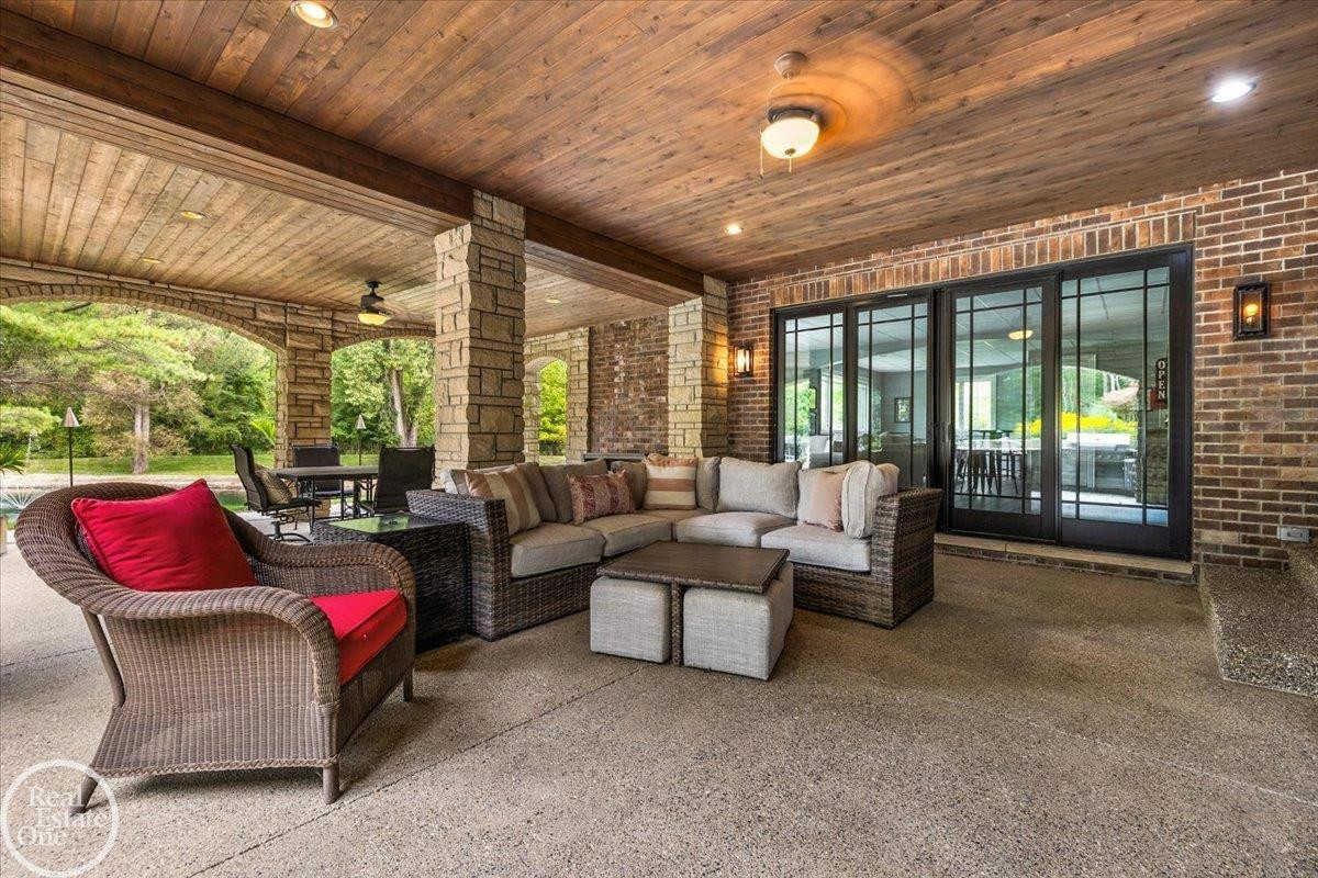 67773 Quail Ridge Drive, MI 48095 — Photo 13