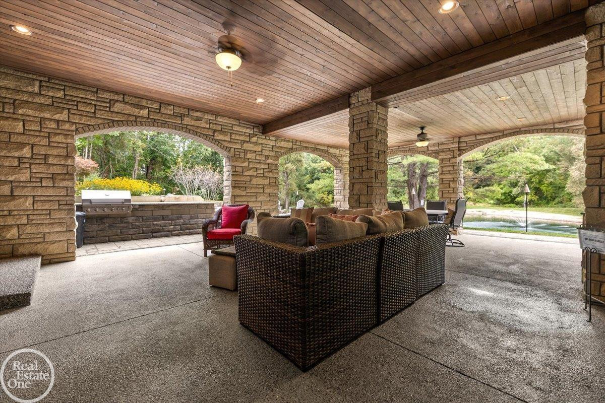 67773 Quail Ridge Drive, MI 48095 — Photo 17