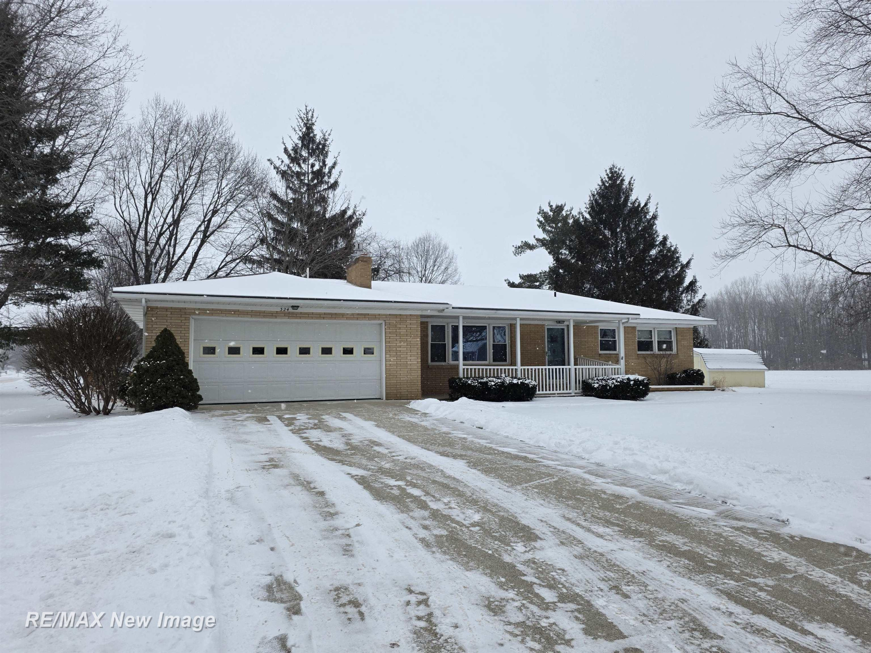 324 Andres Street, Chesaning, MI 48616 — Photo 3