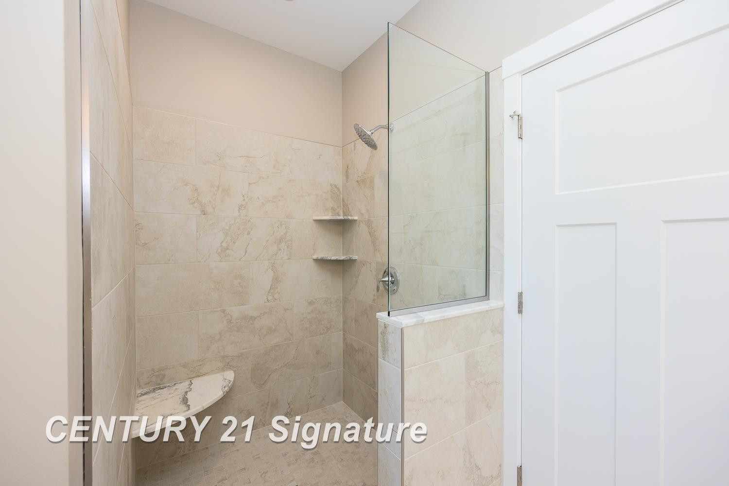 4215 Woodburn Court, Saginaw, MI 48603 — Photo 20