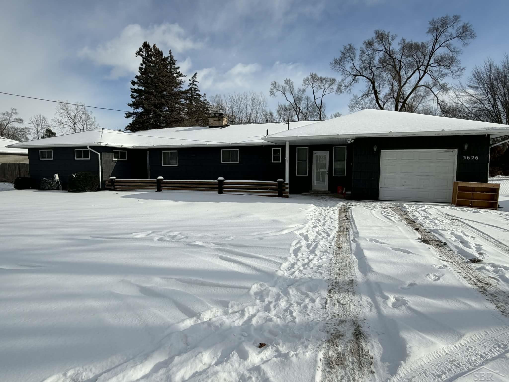 3626 Kawkawlin River Drive, Bay City, MI 48706