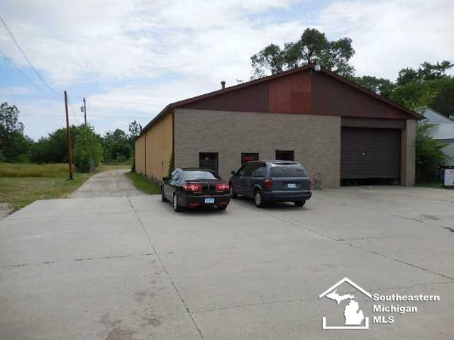2390 N TELEGRAPH Road, Monroe, MI 48162 — front exterior