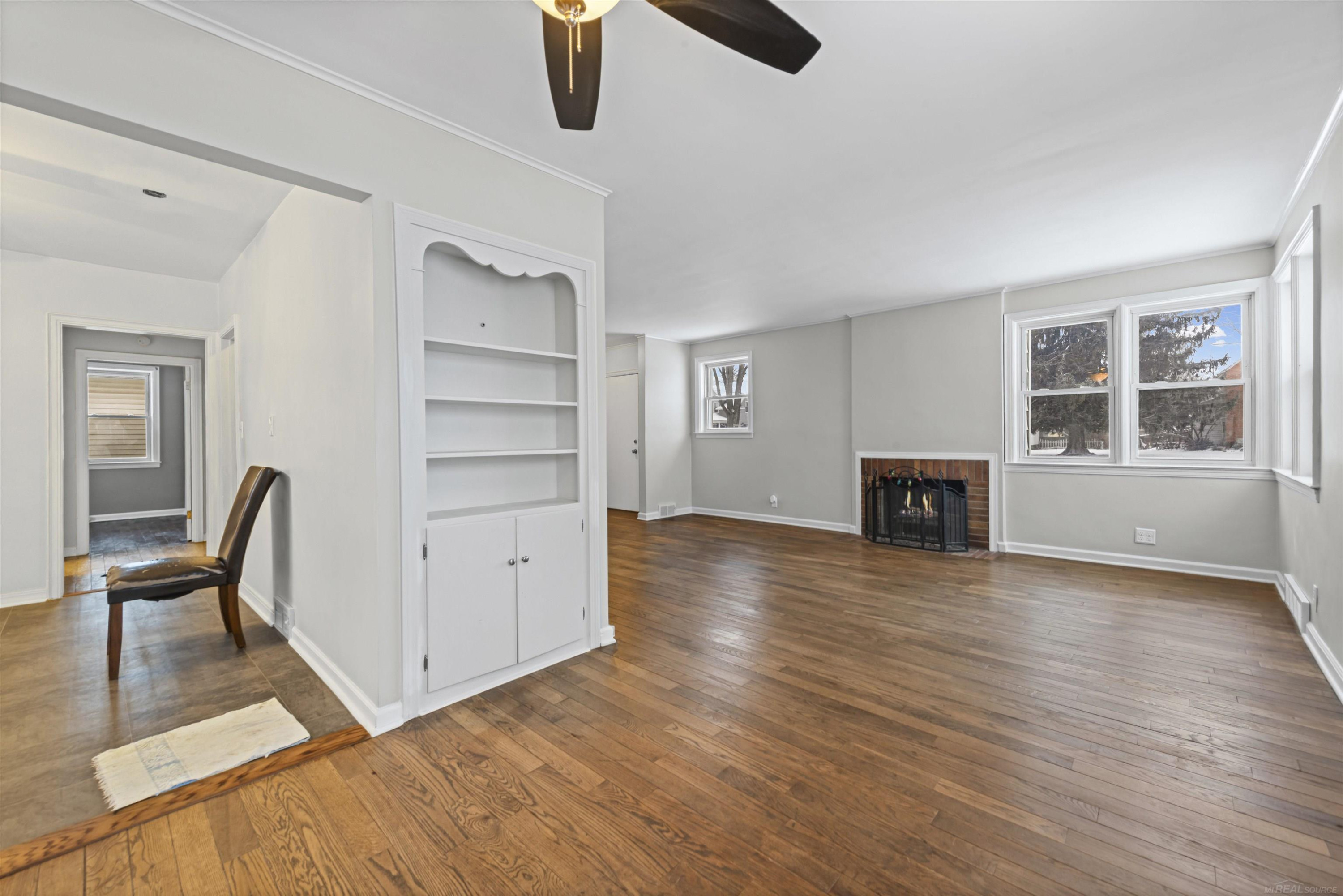303 E Mill Street, Capac, MI 48014 — Photo 12