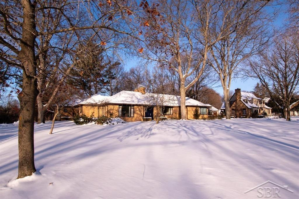 530 S Antler Street, Gladwin, MI 48624 — Photo 2