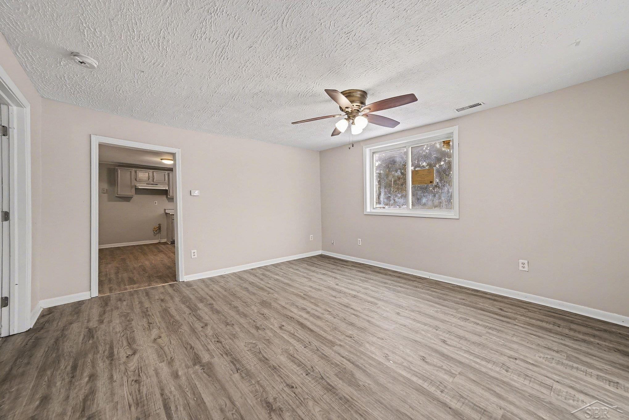 2481 California Avenue, Saginaw, MI 48601 — Photo 9