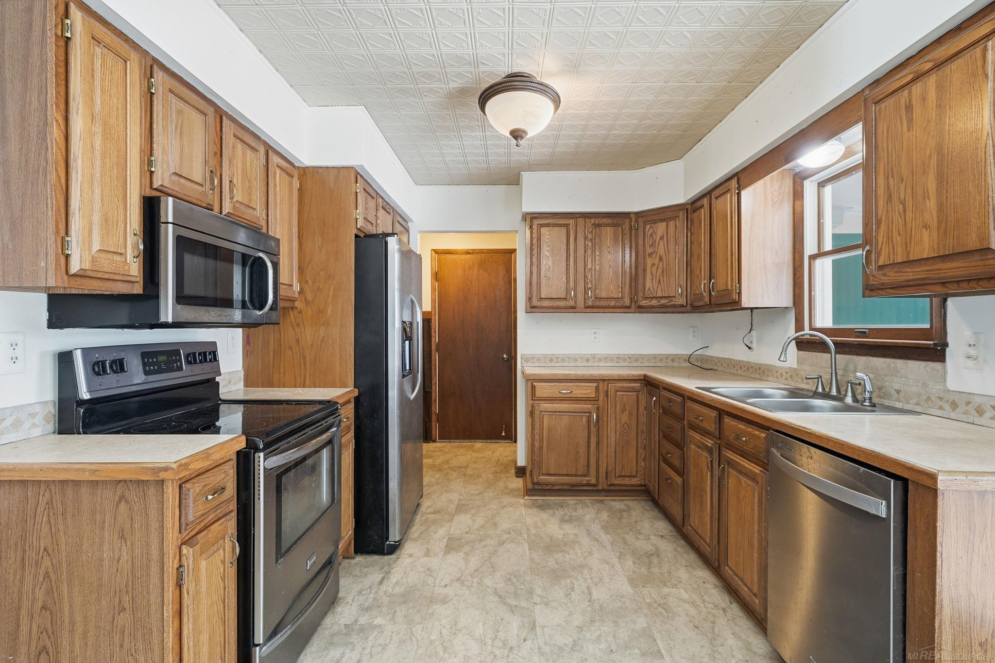 2336 N Irish Road, Davison, MI 48423 — Photo 12