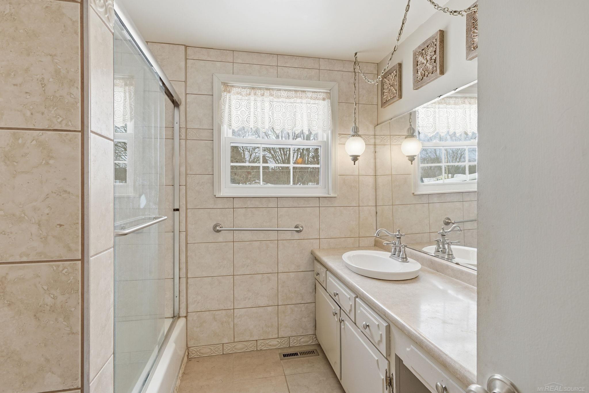 2336 N Irish Road, Davison, MI 48423 — Photo 19