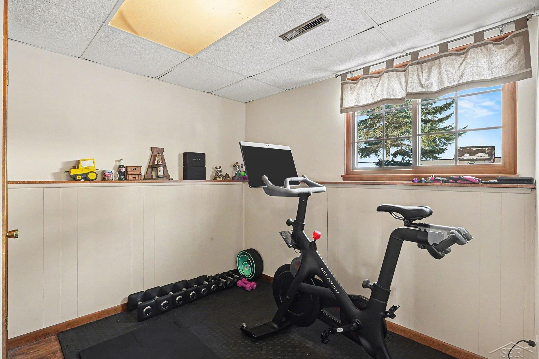 611 E Dawn Drive, Freeland, MI 48623 — Photo 18