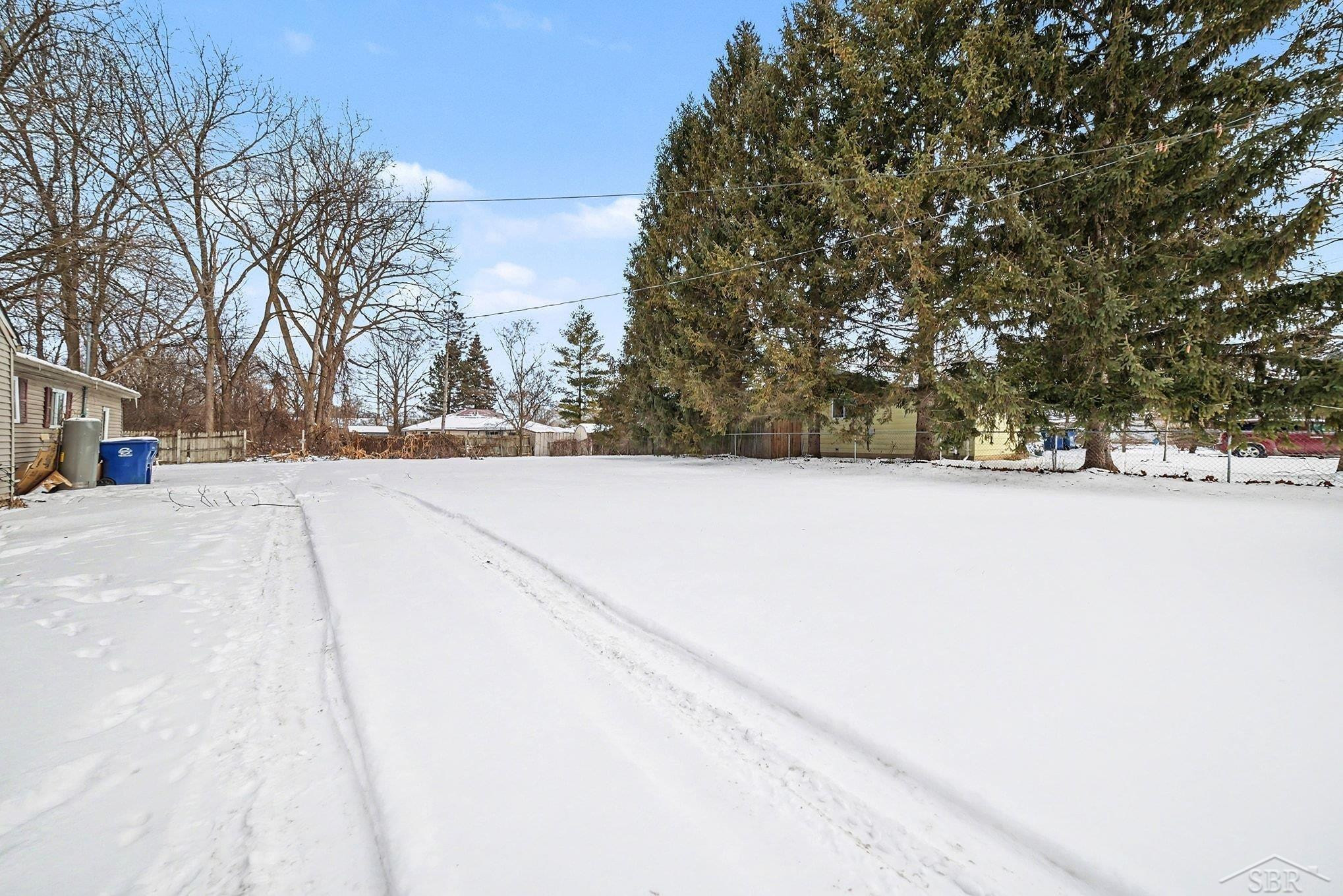 2481 California Avenue, Saginaw, MI 48601 — Photo 25