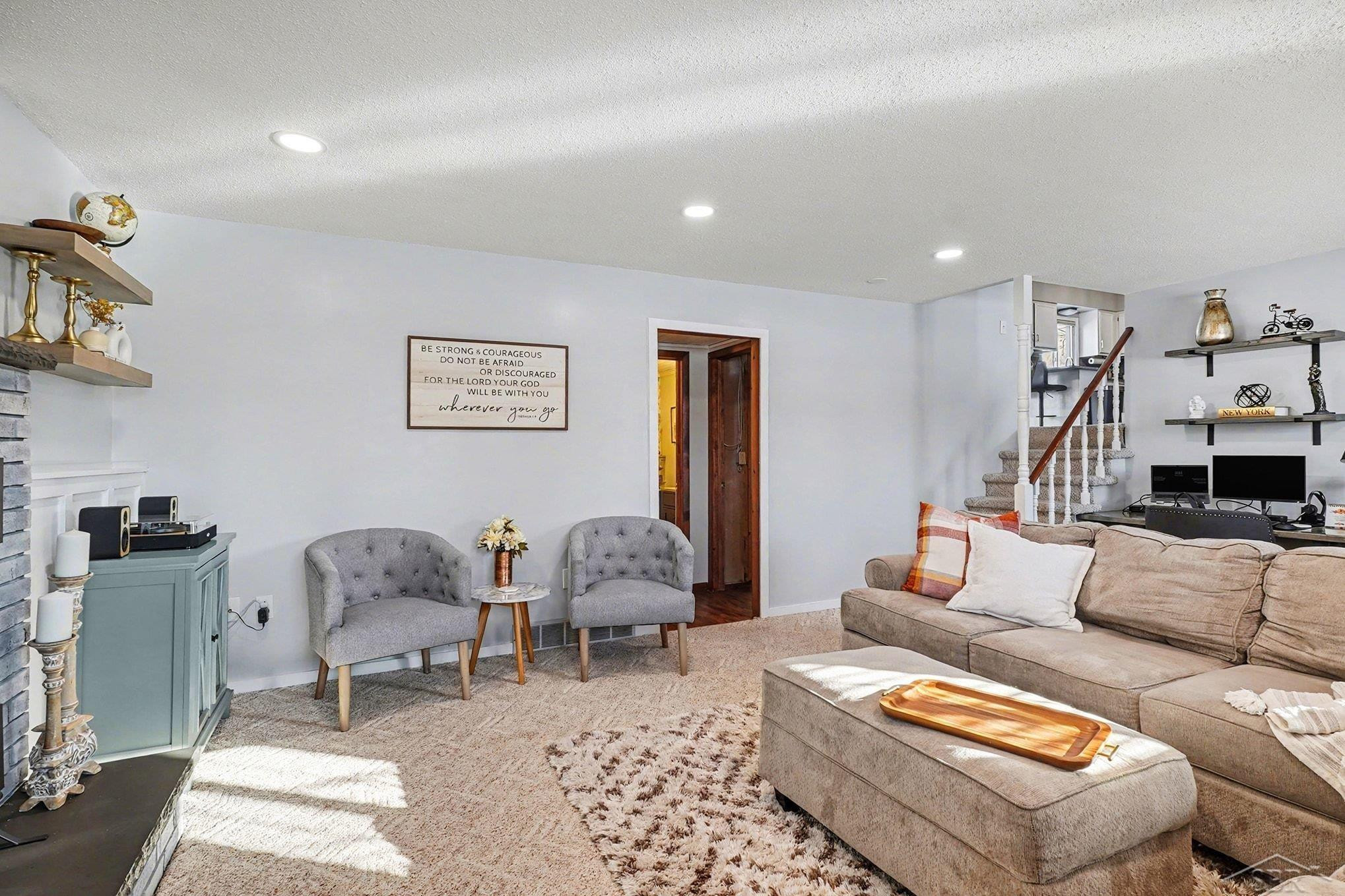 611 E Dawn Drive, Freeland, MI 48623 — Photo 21
