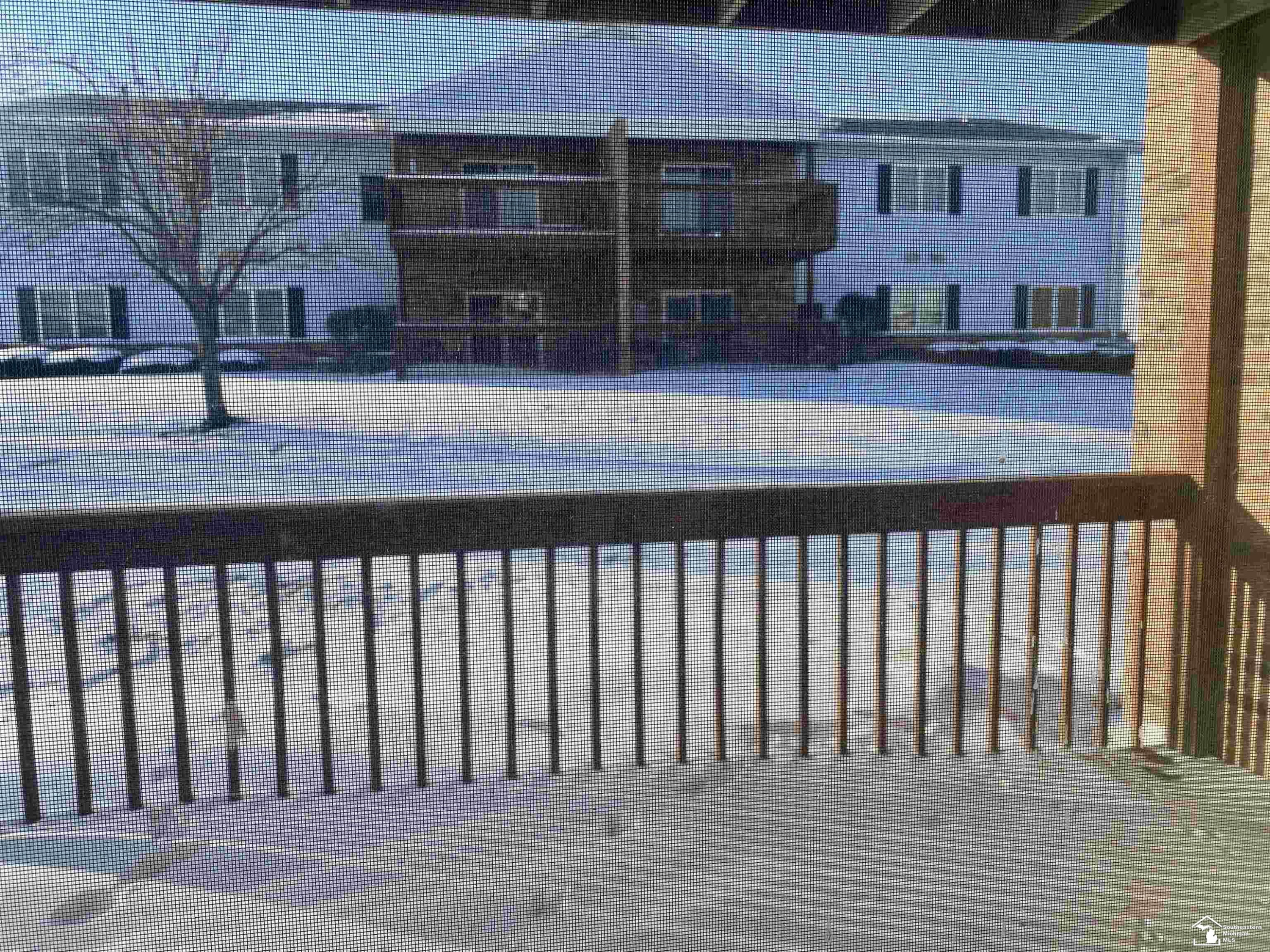 1225 Harbour Drive, #27, Trenton, MI 48183 — Photo 5