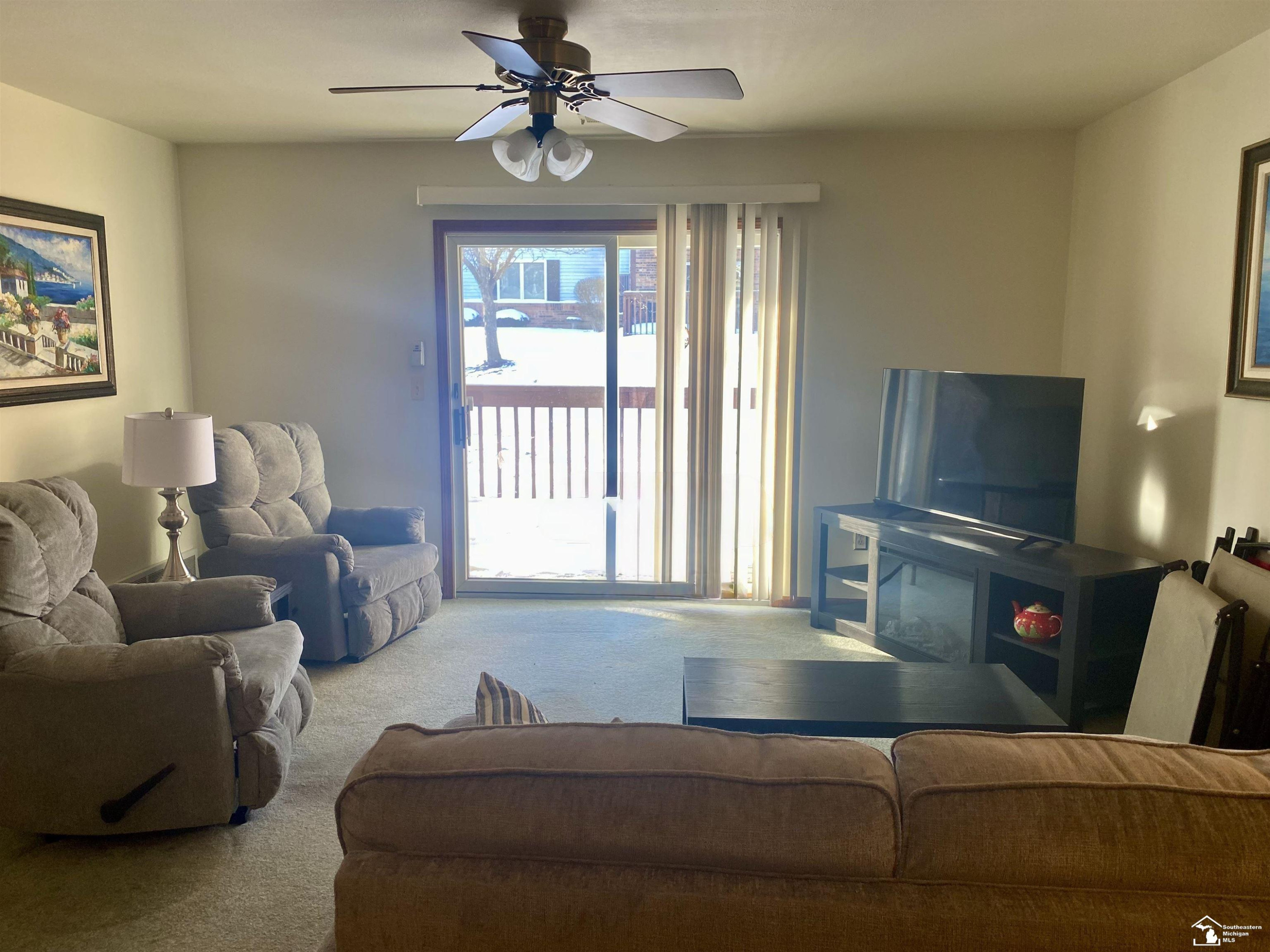1225 Harbour Drive, #27, Trenton, MI 48183 — Photo 8