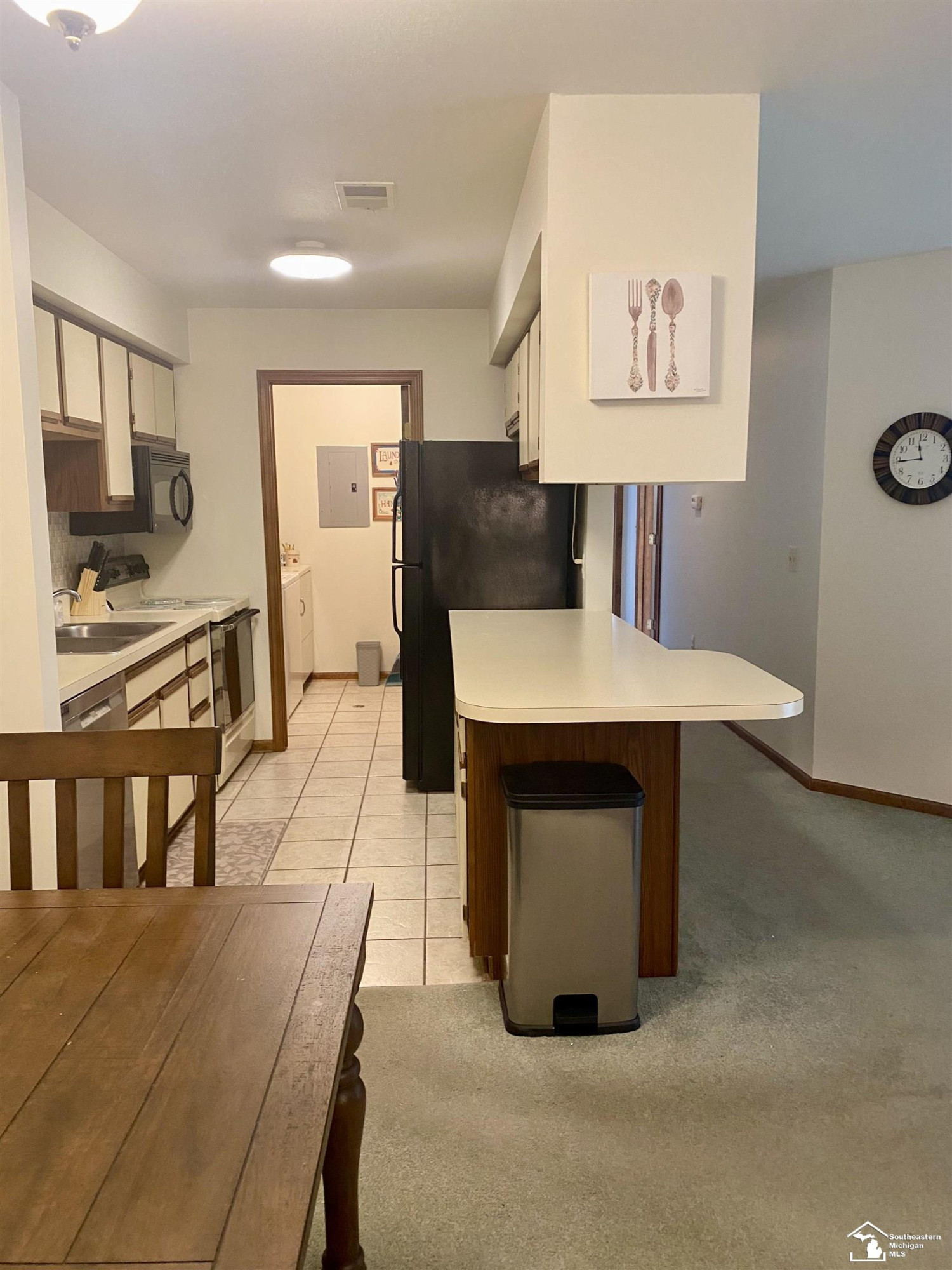 1225 Harbour Drive, #27, Trenton, MI 48183 — Photo 13