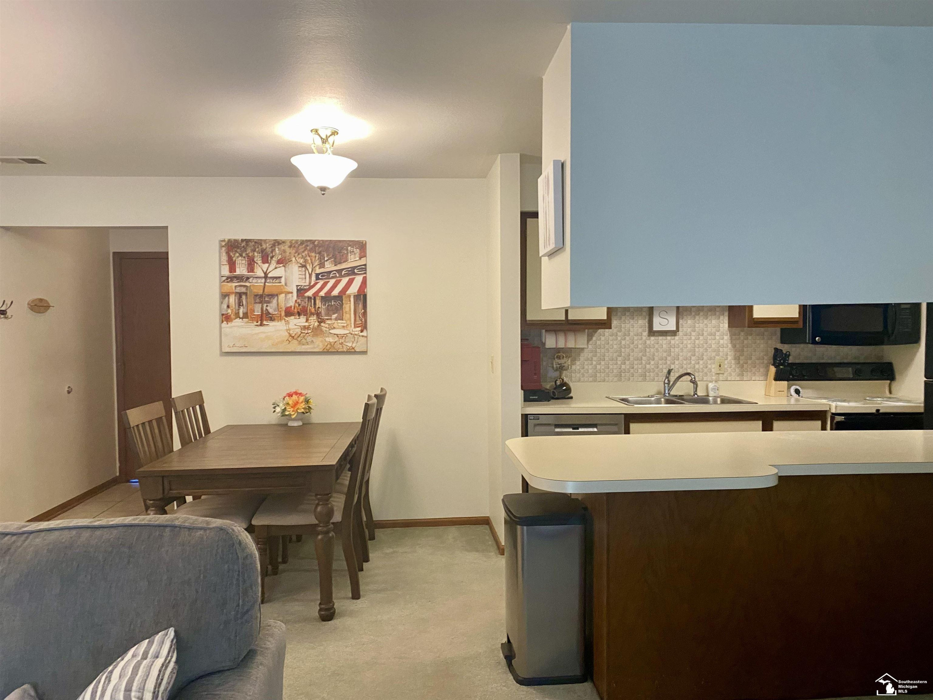 1225 Harbour Drive, #27, Trenton, MI 48183 — Photo 16