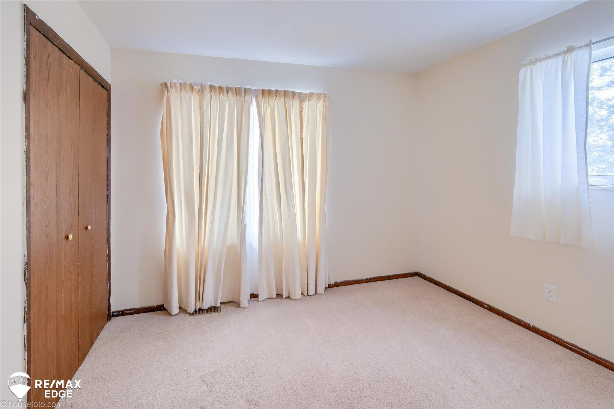 10325 Dar Lane, MI — Photo 22