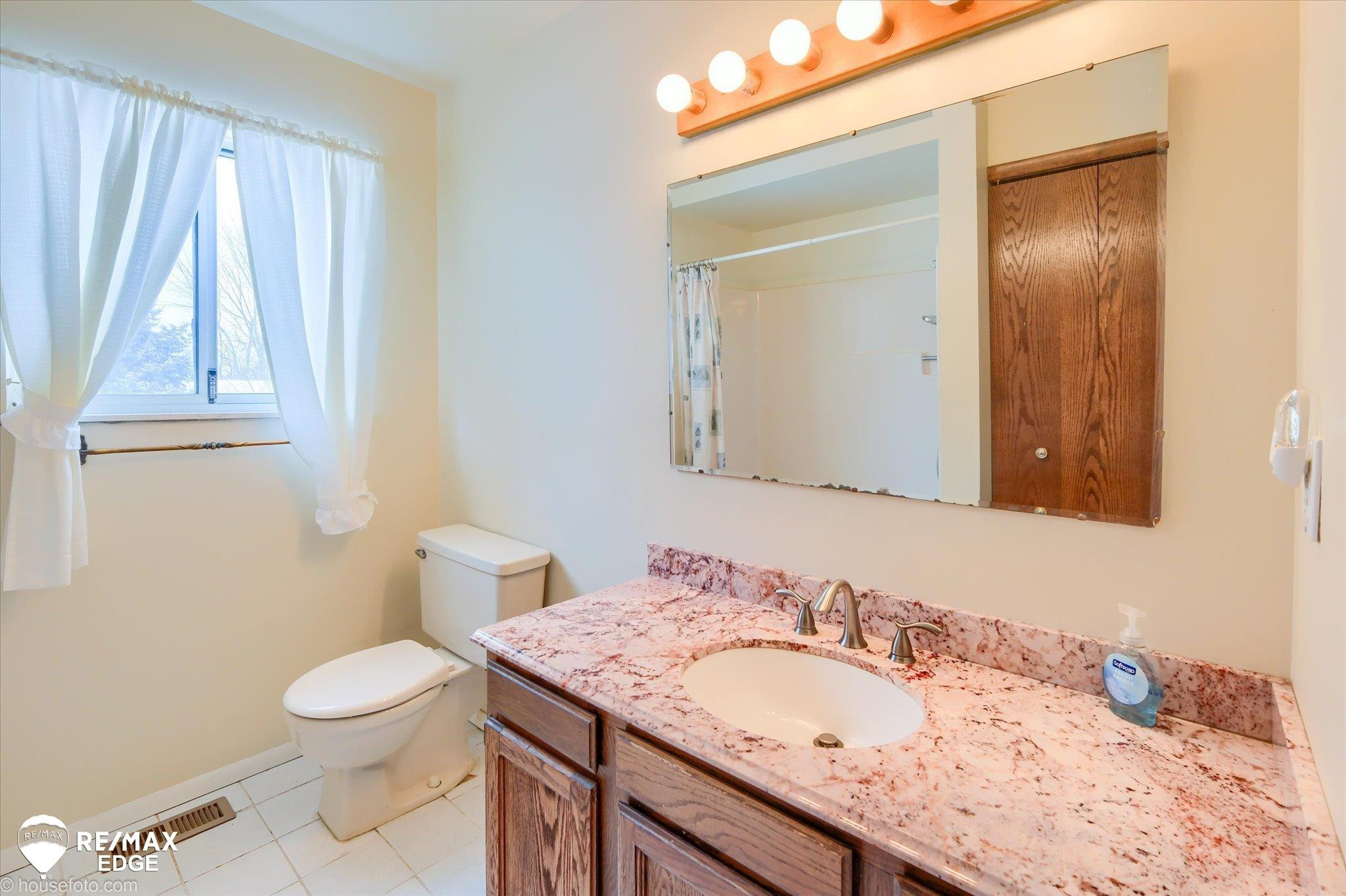 10325 Dar Lane, MI — Photo 24