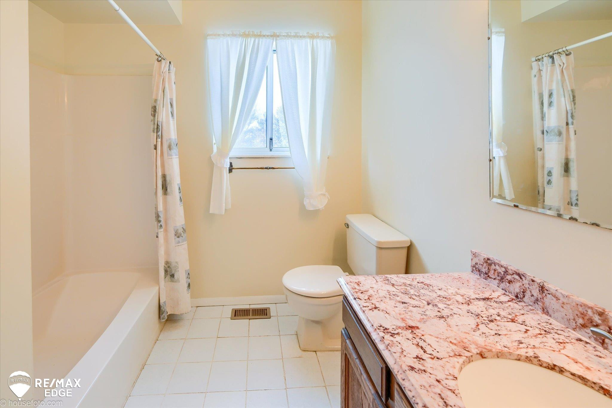 10325 Dar Lane, MI — Photo 25
