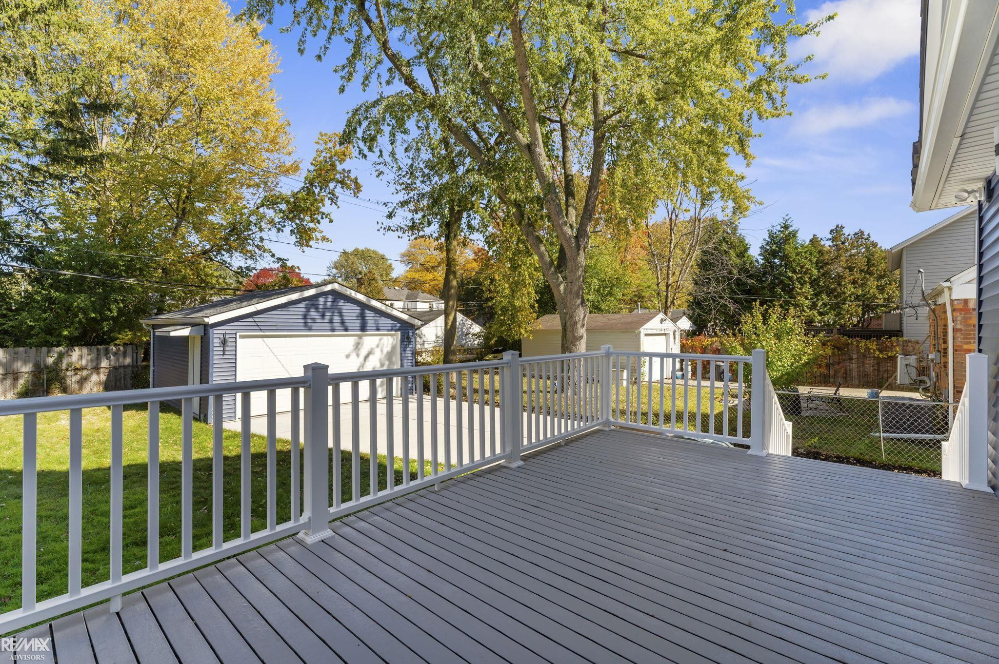 1374 Anita Avenue, Grosse Pointe Woods, MI 48236 — Photo 24