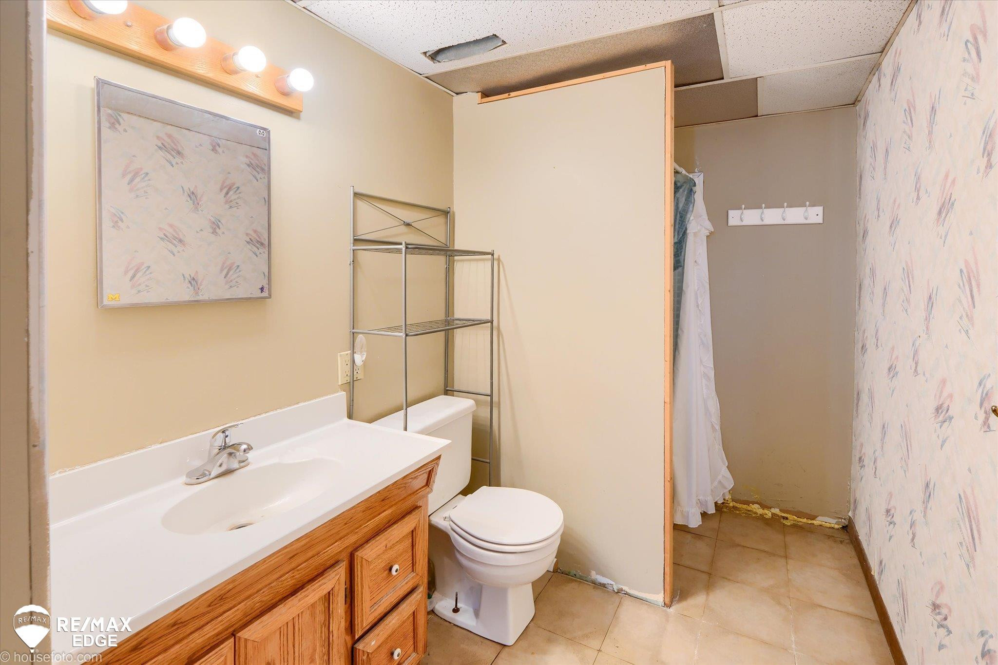 10325 Dar Lane, MI — Photo 32
