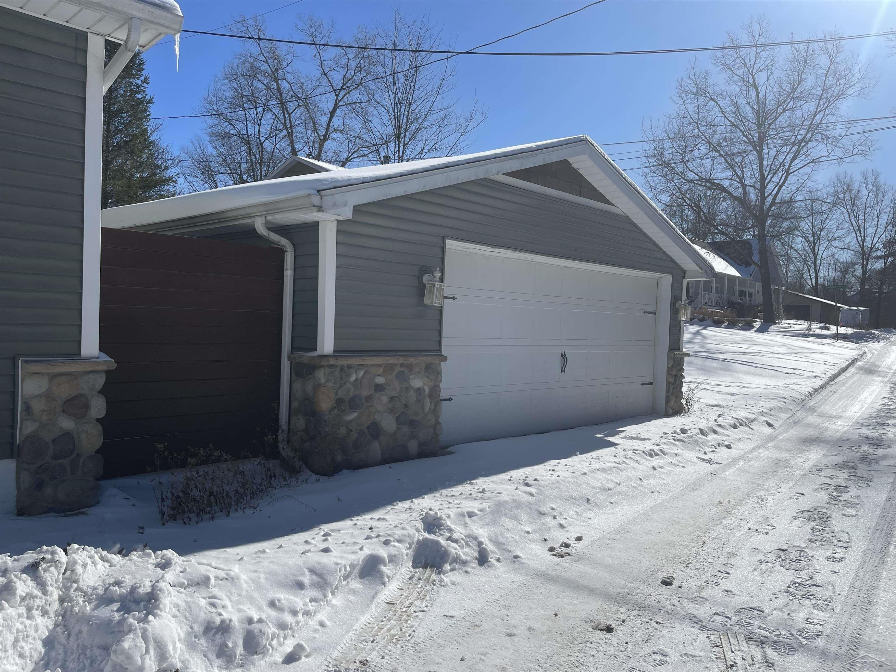6034 Plymouth Drive, Brighton, MI 48116 — Photo 3