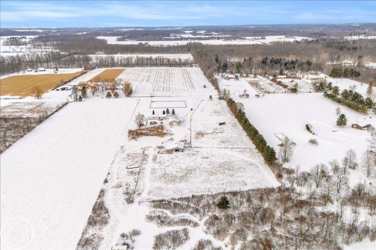 7677 Hewitt Road, MI 48006 — Photo 38