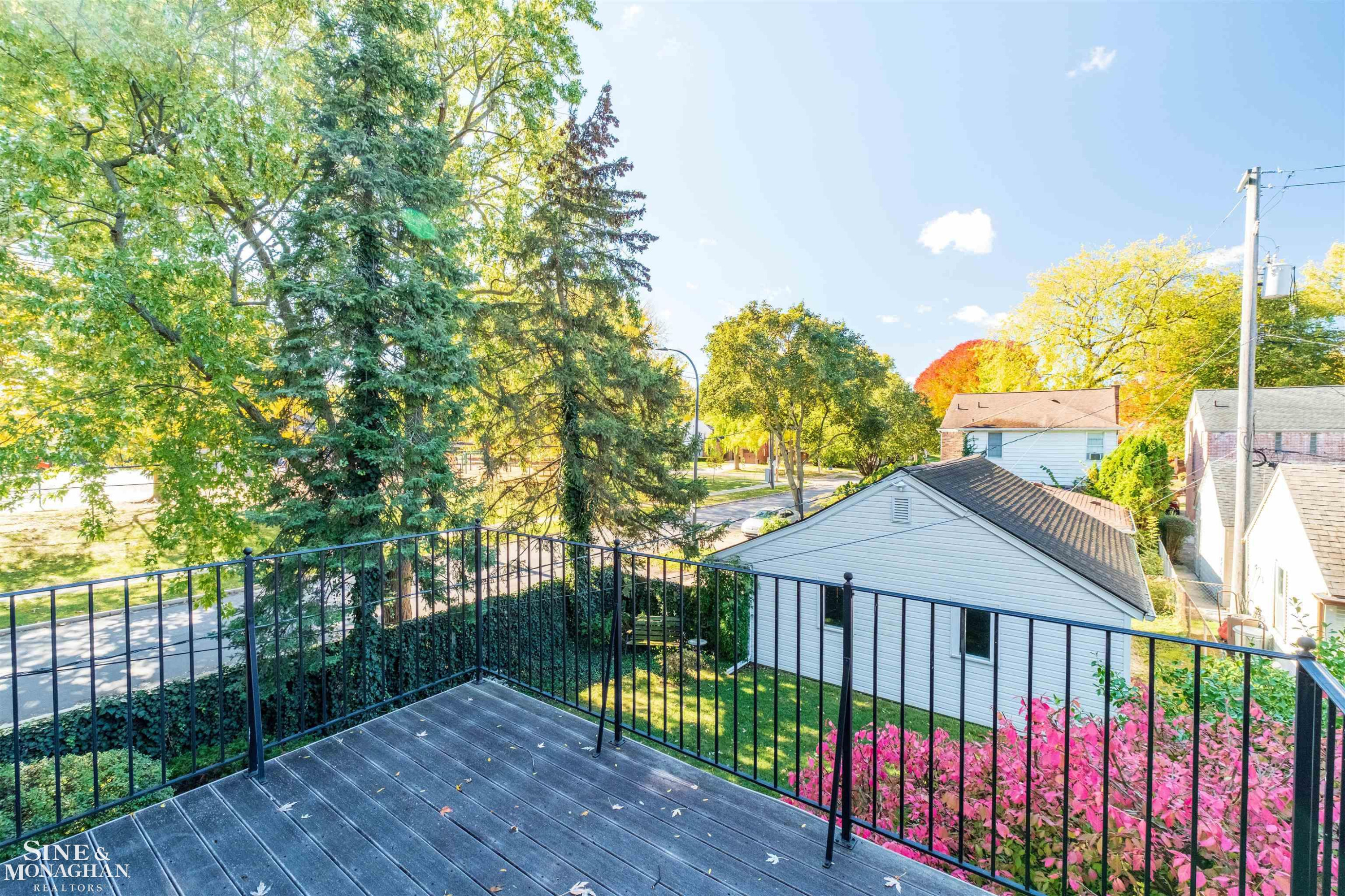 201 McMillan Road, Grosse Pointe Farms, MI 48236 — Photo 21