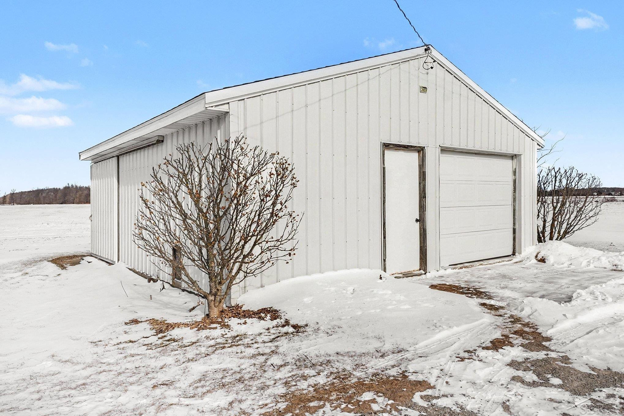 4500 Peet Road, Chesaning, MI 48616 — Photo 5
