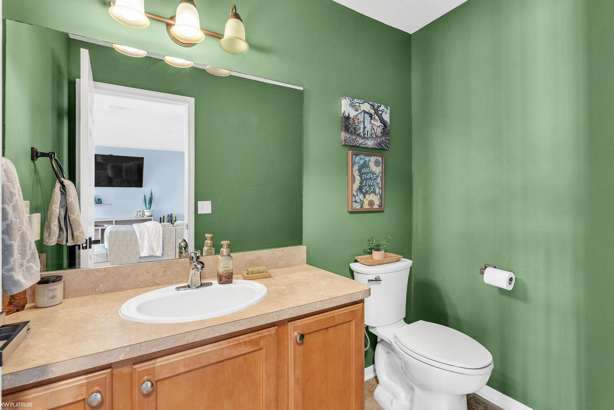 198 Amys Walk Street, Auburn Hills, MI 48326 — Photo 12