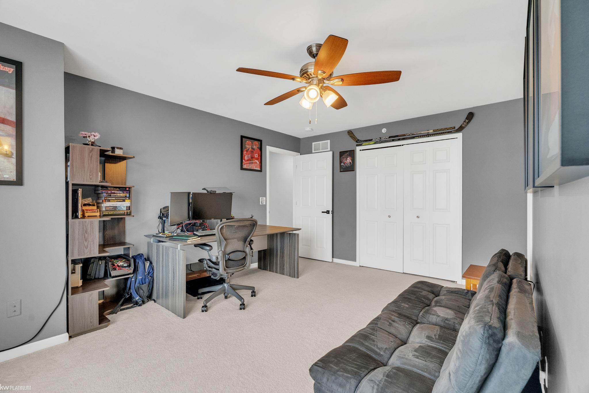 198 Amys Walk Street, Auburn Hills, MI 48326 — Photo 18