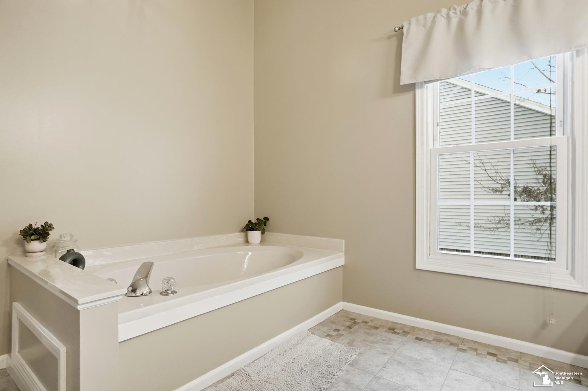 830 Kings Park Road, Monroe, MI 48161 — Photo 38
