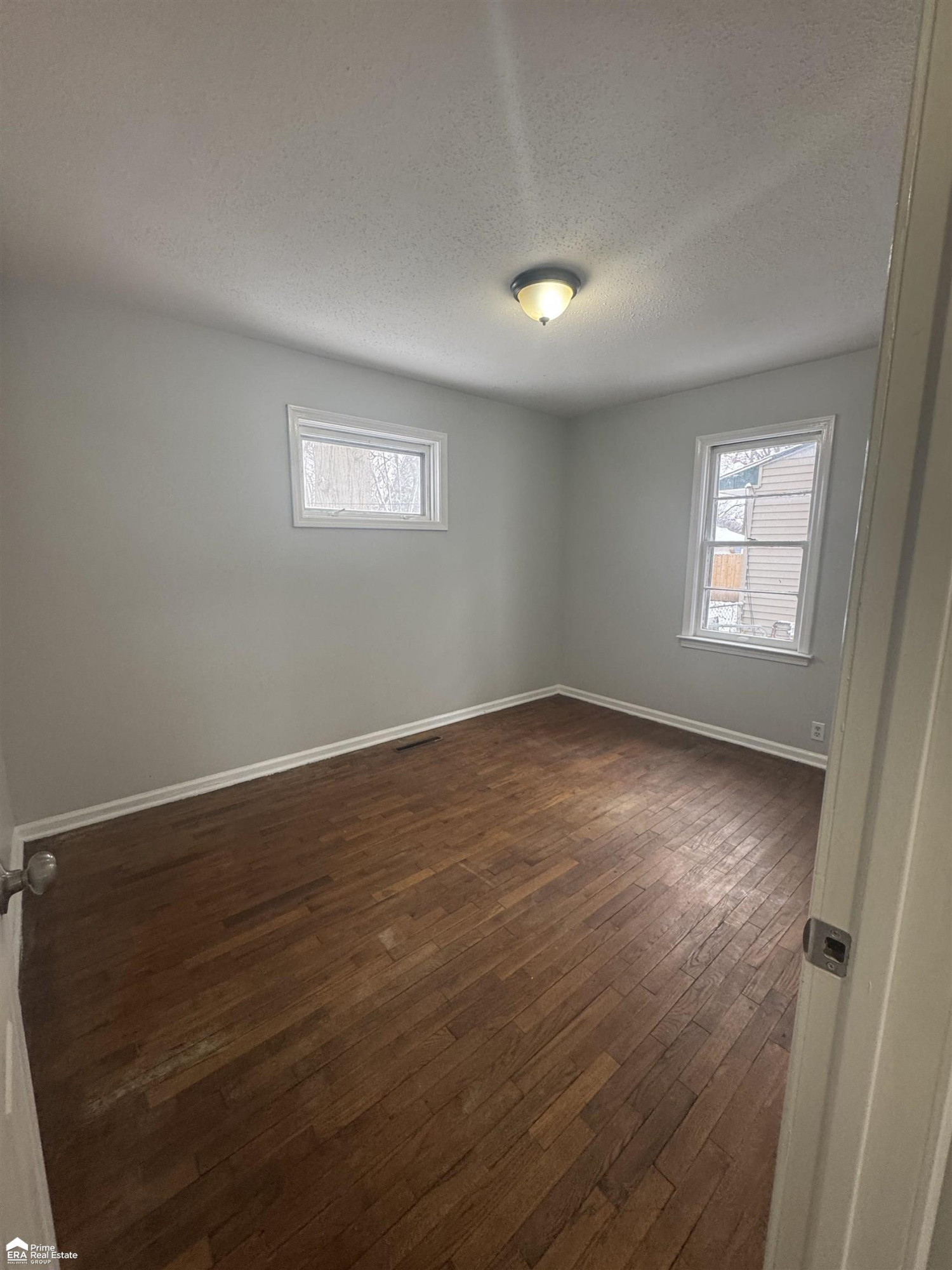 3210 Wyoming Ave Avenue, Flint, MI 48506 — Photo 6