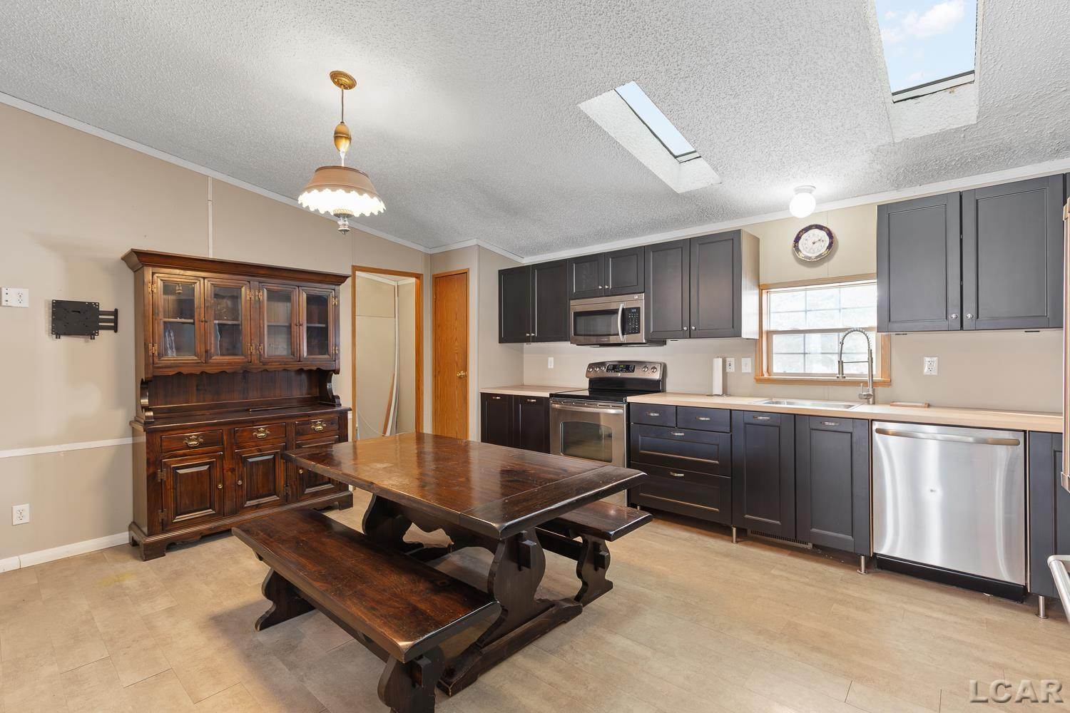 10790 Lawrence Road, Brooklyn, MI 49230 — Photo 13